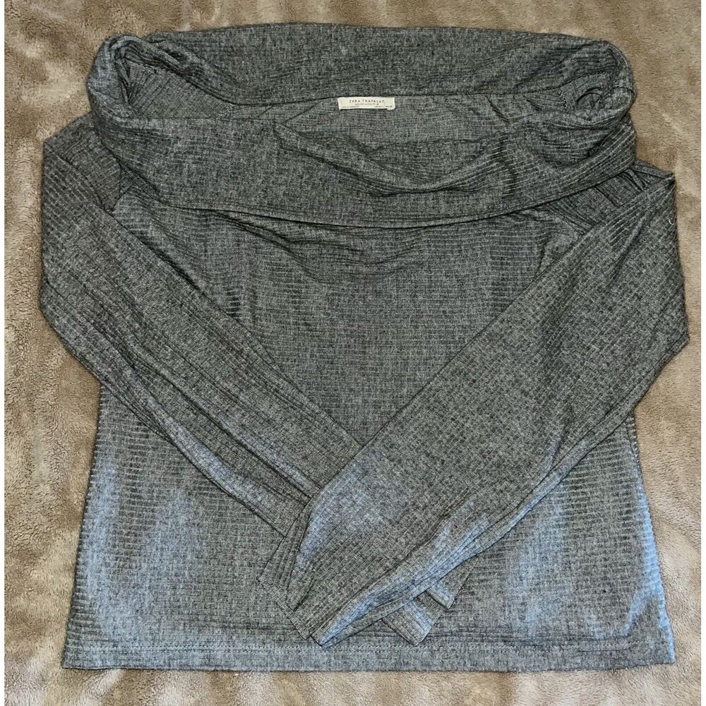 Women’s Grey Top Crowl Neck Long Sleeve Zara Trafaluc Sweater sz LG off shoulder
